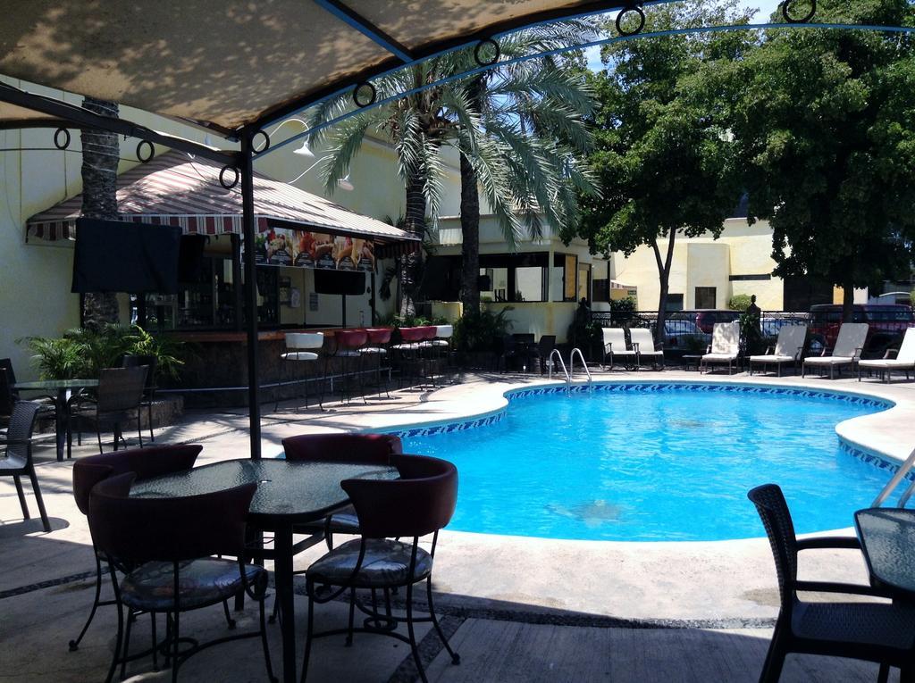 Hotel San Sebastian エルモシヨ エクステリア 写真